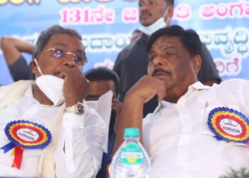 ಮುರುಘಾ ಶರಣರ ವಿರುದ್ಧ ಪೋಕ್ಸೋ ಪ್ರಕರಣ; ‘ದಿ ಫೈಲ್‌’ ವರದಿ ಬೆನ್ನಲ್ಲೇ ಮೌನ ಮುರಿದ ಎಚ್‌ ಸಿ ಮಹದೇವಪ್ಪ