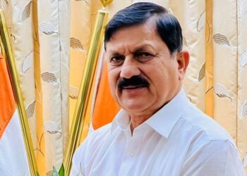 ಸಿಬ್ಬಂದಿಗೆಲ್ಲಾ ಹಣ ಕೊಟ್ಟರಷ್ಟೇ ಕೆಲಸ, ಇಲ್ಲದಿದ್ದರೇ ಕಡತ ವಾಪಸ್‌; ಲಂಚದ ‘ಗೃಹ’ವಾಯಿತು ವಿಧಾನಸೌಧ