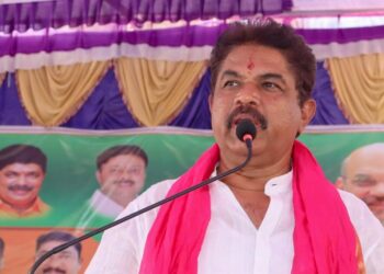 ಜನಸೇವಾಟ್ರಸ್ಟ್‌ಗೆ 25 ಎಕರೆ ಗೋಮಾಳ ಮಂಜೂರಾಗಿದ್ದರೂ ಹೆಚ್ಚುವರಿ 15 ಎಕರೆ ಕೋರಿಕೆ ಮನ್ನಣೆಗೆ ನಿರ್ದೇಶನ