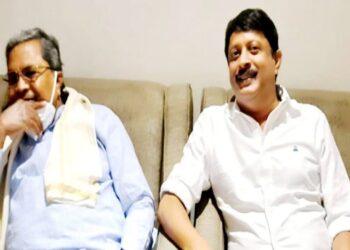 ಕಾಂಗ್ರೆಸ್‌ ಅಧಿಕಾರಕ್ಕೆ  ಬಂದ ತಿಂಗಳೊಳಗೇ ಜಾತಿ ದೌರ್ಜನ್ಯ ಆರೋಪ; ಆಯೋಗಕ್ಕೆ ಮೊರೆ ಇಟ್ಟ ದಲಿತ ಅಧಿಕಾರಿ